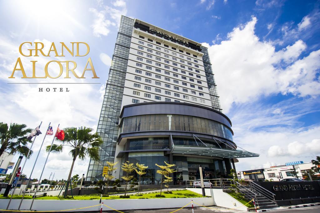 Grand Alora Hotel Алор-Стар Екстер'єр фото